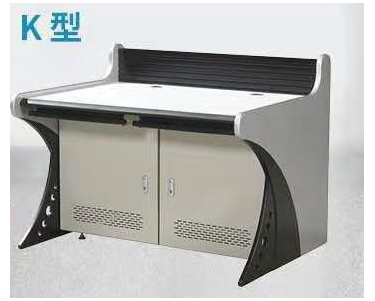 監(jiān)控操作臺(tái)的設(shè)計(jì)理念從使用者的角度出發(fā)